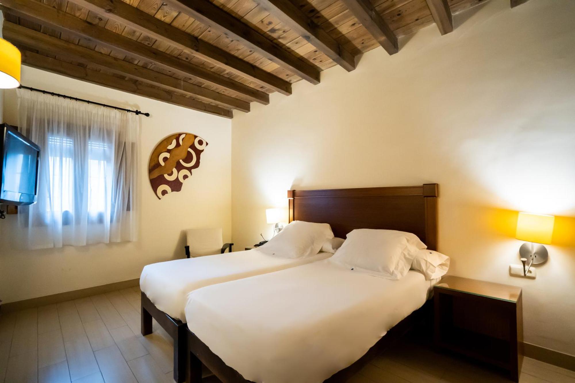 Yit Abentofail Hotel Guadix Kültér fotó